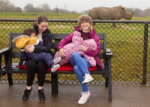 Whipsnade Zoo #FreeToFeed mums for media